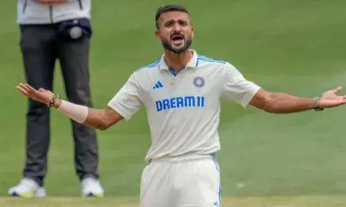 ബോർഡർ ഗവാസ്കർ പരമ്പര; നിർണായകമായ സിഡ്‌നി ടെസ്റ്റിന് മുമ്പ് ഇന്ത്യക്ക് തിരിച്ചടി; പരിക്കേറ്റ പേസര്‍ ആകാശ് ദീപ് കളിക്കില്ല; ഹര്‍ഷിത് റാണയ്ക്ക് അവസരം ലഭിച്ചേക്കും