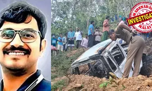 ലെനീഷ് നാട്ടിലെത്തിയത് കുടുംബത്തോടൊപ്പം ക്രിസ്മസും ന്യൂഇയറും ആഘോഷിക്കാന്‍; സിനിമ കാണുന്നതിന് രാത്രിയില്‍ വീട്ടില്‍ നിന്ന് ഇറങ്ങി; 10.30 വരെ സുഹൃത്തുക്കളോടും സംസാരിച്ചു; കൊല്ലത്ത് കാറില്‍ കണ്ടെത്തിയ കത്തിക്കരിഞ്ഞ മൃതദേഹം ഐടി കമ്പിനി ഉദ്യേഗസ്ഥന്റേത്; ലെനീഷിനെ തിരിച്ചറിഞ്ഞത് ധരിച്ചിരുന്ന മാലയും വാഹനത്തിന്റെ പഞ്ചിങ് നമ്പര്‍ പ്ലേറ്റും കാരണം