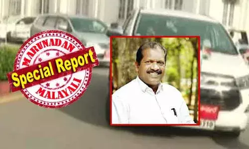 വീതി കുറഞ്ഞ റോഡില്‍ മന്ത്രി വാഹനമെത്തിയാല്‍ മറ്റുള്ളവര്‍ പറന്നെങ്കിലും വഴിയൊരുക്കണം! ഇല്ലെങ്കില്‍ കേരളാ പോലീസ് കള്ളക്കേസെടുക്കും; കേളകത്ത് അമ്മയും മകനും ചേര്‍ന്ന് പോലീസ് വാഹനം തടഞ്ഞ് എസ് ഐയെ ഭീഷണിപ്പെടുത്തി! മന്ത്രി കേളുവിന്റെ വഴി മുടക്കിയതില്‍ പ്രതികാരം ഇങ്ങനെ