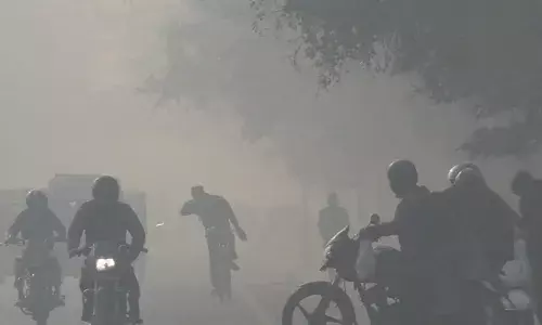 ഡല്‍ഹിയില്‍ അതിശൈത്യം തുടരുന്നു; 240 വിമാനങ്ങള്‍ വൈകി; ആറെണ്ണം റദ്ദാക്കി: വിമാനത്താവളത്തില്‍ കുടുങ്ങിക്കിടക്കുന്നത് ഒട്ടേറെപ്പേര്‍