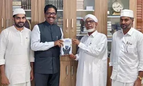 ദാറുല്‍ ഹുദ ഇസ് ലാമിക് യൂണിവേര്‍സിറ്റിക്ക് വിജയമന്ത്രങ്ങള്‍ സമ്മാനിച്ചു