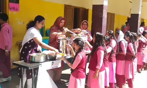 വെള്ളാര്‍മ്മല സ്‌കൂള്‍ കുട്ടികളെ ചേര്‍ത്ത് പിടിച്ചുകൊണ്ട് തനിമ കുവൈത്തിന്റെ ചെപ്പ് പദ്ധതി ആരംഭിച്ചു