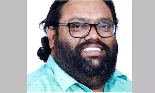 ബൈക്കില്‍ കെഎസ്ആര്‍ടിസി ബസ് ഇടിച്ച് കോളേജ് അധ്യാപകന്‍ മരിച്ചു; അങ്കമാലിയില്‍ മരണപ്പെട്ടത് പരപ്പനങ്ങാടി സ്വദേശി