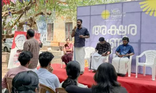 യുവധാര യൂത്ത് ലിറ്ററേച്ചര്‍ ഫെസ്റ്റിവലിന്റെ വിളംബരമായി അക്ഷരവണ്ടി