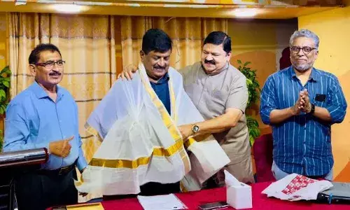 ജമീല്‍ ലത്തീഫിനെ മലബാര്‍ പ്രവാസി യോഗം ആദരിച്ചു