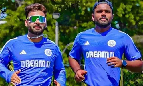 ഇംഗ്ലണ്ടിനെതിരായ ട്വന്റി 20 പരമ്പര; ഋഷഭ് പന്ത് പ്ലേയിങ് ഇലവനില്‍ വേണ്ട; സഞ്ജു സാംസണ്‍ സ്ഥാനം ഉറപ്പിച്ചു കഴിഞ്ഞു; മലയാളി താരത്തെ പിന്തണച്ച് സഞ്ജയ് ബംഗാര്‍