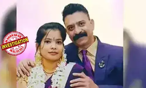 വിവാഹ വാര്‍ഷികത്തിന് സുഹൃത്തുക്കള്‍ക്കും ബന്ധുക്കള്‍ക്കും വിരുന്നൊരുക്കി;  പാര്‍ട്ടിക്കുശേഷം ദമ്പതികള്‍ ജീവനൊടുക്കി;  സോഷ്യല്‍ മീഡിയ സ്റ്റാറ്റസ് കണ്ട് മരണവിവരമറിഞ്ഞത് ബന്ധുക്കള്‍; വിവാഹ വസ്ത്രത്തില്‍ പൊതിഞ്ഞ് പൂക്കള്‍ വിതറിയ നിലയില്‍ മൃതദേഹം