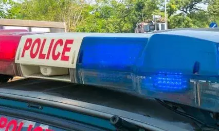 അഞ്ഞുറ് രൂപയെച്ചൊല്ലി തർക്കം; അനുവാദമില്ലാതെ എടുത്തതിൽ വിരോധം; സ്വന്തം അനുജനെ കൊലപ്പെടുത്തി 32- കാരന്‍; പോലീസിനെ വിളിച്ചുവരുത്തി അമ്മ; താനെയെ ഞെട്ടിച്ച് അരുംകൊല