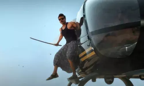 തെലുങ്കിലും ശങ്കർ ഞെട്ടിക്കുമെന്നുറപ്പ്; രാം ചരൺ ചിത്രത്തിന്റെ അഡ്വാൻസ് ബുക്കിംഗിന് വൻ സ്വീകാര്യത; ഗെയിം ചേഞ്ചര്‍ യുഎസില്‍ നിന്ന് മാത്രം നേടിയത് കോടികൾ