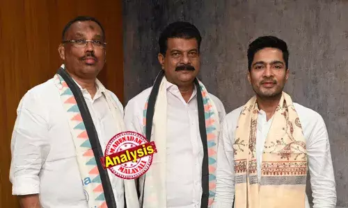 തലസ്ഥാനത്ത് എത്തിയിട്ടും കോണ്‍ഗ്രസ് നേതാക്കളുടെ തണുപ്പന്‍ സ്വീകരണം; ആര്യാടന്‍ ഷൗക്കത്തിന്റെയും ലീഗിലെ ഒരു വിഭാഗത്തിന്റെയും ശക്തമായ എതിര്‍പ്പ്; രാഹുലിനെ വിമര്‍ശിച്ച നേതാവിനെ യുഡിഎഫില്‍ എടുക്കാനുള്ള കോണ്‍ഗ്രസ് വിമുഖത; ഡിഎംകെയുടെ മുഖം തിരിക്കല്‍; മമതയുടെ പാര്‍ട്ടിയിലേക്ക് ചേക്കേറി അന്‍വര്‍ കളം മാറ്റി ചവിട്ടിയതിന് പിന്നില്‍