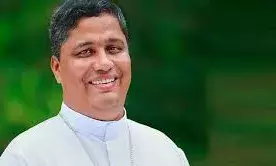 ഏകീകൃത കുര്‍ബാനയില്‍ നിന്ന് പിന്നോട്ടില്ലെന്ന് എറണാകുളം അങ്കമാലി അതിരൂപതയുടെ പുതിയ വികാരി ബിഷപ്പ് ജോസഫ് പാംപ്ലാനിയും; പ്രശന്ങ്ങള്‍ അവസാനിപ്പിക്കുന്നത് തന്റെ ഉത്തരവാദിത്തമാണെന്ന് മേജര്‍ ആര്‍ച്ച് ബിഷപ്പ്