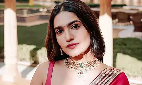 ലണ്ടനിലെ പഠനം ഉപേക്ഷിച്ചത് വംശീയത കാരണം; സഹപാഠികളായ ബ്രിട്ടീഷ് ടീനേജേര്‍സ് വംശീയത ഉള്ളവരായിരുന്നു; നാട്ടില്‍ നല്ല ജീവിതമുണ്ടല്ലോ എന്ന ചിന്തയില്‍ തിരിച്ചുവന്നു: സാനിയ അയ്യപ്പന്‍ പറയുന്നു