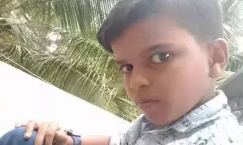 മസാജ് യന്ത്രത്തിൽ നിന്ന് ഷോക്കേറ്റ് അപകടം; വിദ്യാർത്ഥിക്ക് ദാരുണാന്ത്യം; പോലീസ് സ്ഥലത്തെത്തി; സംഭവം മലപ്പുറത്ത്