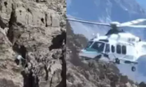 മലമുകളില്‍ പര്‍വ്വതാരോഹകർ കുടുങ്ങി; തിരിച്ചിറങ്ങാനാകാത്ത വിധം പെട്ടു; ഉടനടി ഹെലികോപ്റ്ററിൽ കുതിച്ചെത്തി ദുബായ് പോലീസ്; അഞ്ചുപേരെയും രക്ഷിച്ചു