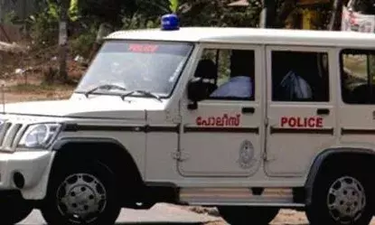 ഒറ്റപ്പാലത്ത് വീടിന് നേരെ പെട്രോൾ ബോംബ് എറിഞ്ഞു; ഉഗ്രശബ്ദത്തോടെ പൊട്ടിത്തെറിച്ചു; രണ്ടുപേർക്ക് പരിക്ക്; പ്രതി അറസ്റ്റിൽ