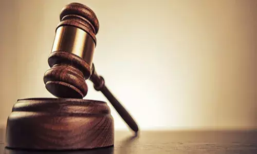 സോഫ്റ്റ്വെയര്‍ അപ്‌ഡേഷന് ശേഷം മൊബൈല്‍ ഫോണ്‍ ഡിസ്‌പ്ലേ തകരാര്‍; വണ്‍പ്ലസ് ഇന്ത്യ പ്രൈവറ്റ് ലിമിറ്റഡ് ഫോണിന്റെ വിലയും നഷ്ടപരിഹാരവും നല്‍കണം: ഉപഭോക്തൃ തര്‍ക്ക പരിഹാര കോടതി