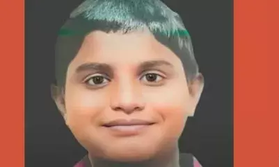 പത്ത് വയസുകാരനെ വീടിനുള്ളിൽ മരിച്ച നിലയിൽ കണ്ടെത്തി; ആത്മഹത്യയെന്ന് സംശയം; ഞെട്ടിപ്പിക്കുന്ന മൊഴിയുമായി ട്യൂഷൻ ടീച്ചർ; അസ്വാഭാവിക മരണത്തിന് കേസെടുത്ത് പോലീസ്