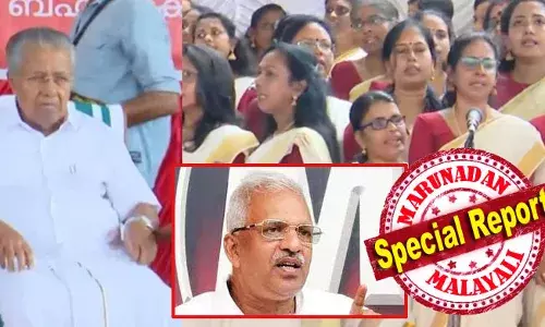 പിണറായിയെ പുകഴ്ത്തിയുള്ള പാട്ട് അവതരിപ്പിക്കുന്ന സമയത്ത് ചങ്കിലെ ചെങ്കൊടിയെന്ന വിപ്ലവഗാനം ഫെയ്‌സ്ബുക്കില്‍ പങ്കുവച്ച പിജെ; ചെമ്പടക്ക് കാവലാള്‍ ചെങ്കനല്‍ കണക്കൊരാള്‍ എന്ന വാഴ്ത്തു പാട്ടില്‍ പി ജയരാജന് അമര്‍ഷമോ? ഒന്നുമില്ലെന്ന് ചെന്താരകം വിശദീകരിക്കുമ്പോഴും ചര്‍ച്ച സജീവം; വ്യക്തിപൂജയില്‍ ട്രോളുകള്‍ സജീവം; പുതു നിര്‍വ്വചനം വന്നേക്കും