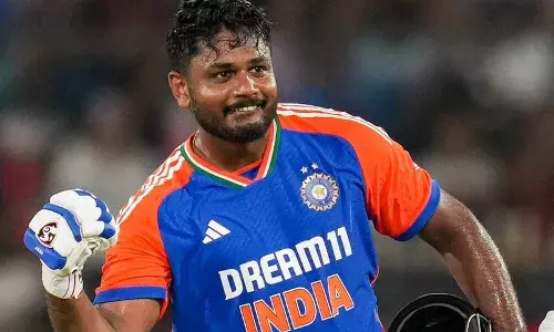 അന്ന് ഇഷാനും ശ്രേയസും; ഇന്ന് സഞ്ജു; വിജയ് ഹസാരെ ടൂര്‍ണമെന്റില്‍ മത്സരച്ചില്ല; ടൂര്‍ണമെന്റ് നഷ്ടമാക്കിയ കാരണം ഇതുവരെ വ്യക്തമാക്കിയില്ല; സഞ്ജു എവിടെ എന്ന് അന്വേഷിക്കാനൊരുങ്ങി ബിസിസിഐ; കൃത്യമായ കാരണം ഇല്ലെങ്കില്‍ ഏകദിന ടീമിലേക്ക് പരിഗണിച്ചേക്കില്ല