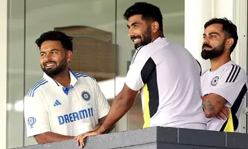 വിരാട് കോലിയുടെ കുട്ടികളെ നോക്കാന്‍ ഇന്ത്യന്‍ ടീമിനൊപ്പം മുത്തശ്ശിയും സുരക്ഷാ ഉദ്യോഗസ്ഥനും; ഋഷഭ് പന്തിന് പേഴ്‌സണല്‍ കുക്ക്;  ചില താരങ്ങളുടെ യാത്ര പേഴ്‌സണല്‍ സ്റ്റാഫിനൊപ്പം; ഓസിസ് പര്യടനത്തിലെ തോല്‍വിക്ക് പിന്നാലെ താരസംസ്‌കാരം അവസാനിപ്പിക്കാന്‍ ബിസിസിഐ