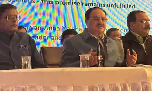 ഗര്‍ഭിണികള്‍ക്ക് 21000 രൂപ, ആദ്യ കുട്ടിക്ക് 5000, രണ്ടാമത്തെ കുട്ടിക്ക് 6000; സ്ത്രീകള്‍ക്ക് പ്രതിമാസം 2500 രൂപ സഹായം; 60 പിന്നിട്ടവര്‍ക്ക് പെന്‍ഷന്‍ പദ്ധതി;  ഡല്‍ഹിയില്‍ വന്‍ വാഗ്ദാനങ്ങളുമായി ബിജെപിയുടെ പ്രകടന പത്രിക