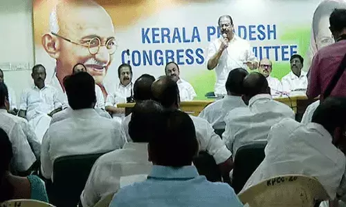 മൂന്നാമതും പ്രതിപക്ഷത്ത് ഇരിക്കാന്‍ വയ്യ; ഇങ്ങനെ പോയാല്‍ അങ്ങനെ സംഭവിക്കും; കെ സുധാകരനും വി ഡി സതീശനും തമ്മിലുള്ള ഭിന്നിപ്പില്‍ വലിയ വിമര്‍ശനം; മുഖ്യമന്ത്രി സ്ഥാനത്തിനായുള്ള ഇപ്പോഴത്തെ പിടിവലി അനാവശ്യം; കെ പി സി സി രാഷ്ട്രീയകാര്യ സമിതി യോഗത്തില്‍ സംഭവിച്ചത്