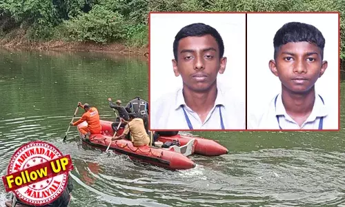 അച്ഛാ ആറ്റില്‍ പോയി കുളിച്ചോട്ടെ, സൂക്ഷിക്കണേ മോനെ എന്ന് സുഭാഷ്; ടര്‍ഫിലെ കളി കഴിഞ്ഞപ്പോള്‍ ശ്രീശരണിനെ ആറ്റില്‍ കുളിക്കാന്‍ അനുവദിച്ച നിമിഷമോര്‍ത്ത് വിലപിച്ച് പിതാവ്; കൂടെയുള്ളവര്‍ തടഞ്ഞിട്ടും ആറ്റില്‍ ഇറങ്ങിയത് ശ്രീശരണും ഏബലും; സഹപാഠികളുടെ മരണത്തില്‍ മനംനൊന്ത് ഓമല്ലൂര്‍ ആര്യഭാരതി സ്‌കൂള്‍ വിദ്യാര്‍ഥികള്‍