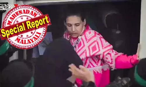 ഫലസ്റ്റീന്‍ പതാക നെക്ലേസ് ആയി ഉപയോഗിക്കേണ്ടി വന്നു; ബാഗില്‍ ഫലസ്റ്റീന്റെ പേരും; മോചിതരായ മൂന്ന് ബന്ദികളെയും പ്രൊപ്പഗാണ്ടക്കായി ഉപയോഗിച്ച് ഹമാസ്; സമ്മാനമായി തടവ് ജീവിത കാല ചിത്രങ്ങളും; രക്ഷപ്പെടാനുള്ള വ്യഗ്രതയില്‍ എല്ലാത്തിനും വഴങ്ങി ബന്ദികള്‍