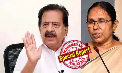 500 രൂപയുടെ പി.പി.ഇ കിറ്റ് 1500 രൂപക്ക് വാങ്ങിയാല്‍ അഴിമതിയല്ലേ; നടന്നത് തീവെട്ടിക്കൊള്ള; മുന്‍ ആരോഗ്യമന്ത്രി കെ കെ ശൈലജക്കെതിരെ കേസെടുക്കണം; കോവിഡ് കാലത്ത് ദുരന്തം വിറ്റ് സര്‍ക്കാര്‍ കാശാക്കിയെന്നും ചെന്നിത്തല