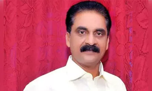 നടി നിമിഷ സജയന്റെ പിതാവ് സജയന്‍ നായര്‍ അന്തരിച്ചു; കുറച്ചുനാളായി രോഗബാധിതനായി ചികിത്സയിലായിരുന്നു