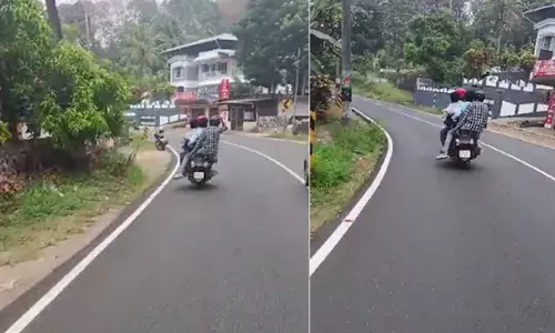 ഒരു സ്‌കൂട്ടറില്‍ നാലു കൗമാരക്കാരുടെ അപകടയാത്ര; ക്യാമറക്കണ്ണില്‍ കുടുങ്ങി പിടിയിലായി; സ്‌കൂട്ടറില്‍ സഞ്ചരിച്ചത് പ്രായപൂര്‍ത്തിയാകാത്തവര്‍; ഉടമയ്ക്കെതിരേ കേസ്