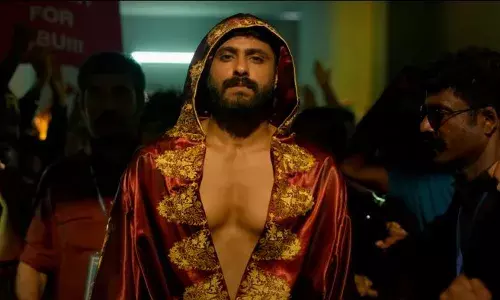 ഒരു ഹുക്ക് ഒരു ജാബ്‌ അതിലും തീർന്നില്ലേ ഒരു അപ്പർകട്ട്.. നീ തീർന്നെടാ..; കിടുക്കാച്ചി ആക്ഷനുമായി ആന്റണി വർഗീസ് പെപ്പെ; ട്രെൻഡിംഗായി ദാവീദിന്റെ ടീസർ