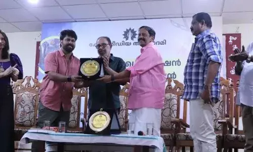 കേരള സര്ക്കാര് നോര്ത്ത് അമേരിക്കയിലെ മലയാളി മാധ്യമ പ്രവര്ത്തകരുടെ ഡയറക്ടറി തയ്യാറാക്കുന്നു കേരള സര്ക്കാര് നോര്ത്ത് അമേരിക്കയിലെ മലയാളി മാധ്യമ പ്രവര്ത്തകരുടെ ഡയറക്ടറി തയ്യാറാക്കുന്നു