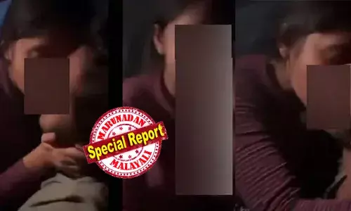 റൊമാൻസ് വരുന്നെടാ...; രാത്രി സമയത്ത് കമിതാക്കളുടെ കാർ യാത്ര; വൈബ് ആസ്വദിക്കുന്നതിനിടെ അതിരുവിട്ട് പ്രവർത്തി; പെട്ടെന്ന് യുവാവിന്റെ മടിയില്‍ കയറിയിരുന്ന് വിടാതെ ചുംബിച്ച് പെണ്‍കുട്ടി; ഫുൾ മൈൻഡ് ഔട്ട്; സാഹസികതയ്ക്ക് മുതിർന്ന് യുവാവും; വീഡിയോയ്ക്ക് വ്യാപക വിമർശനം; ഞങ്ങൾ സിംഗിൾസ് അസ്വസ്ഥരെന്ന് കമെന്റുകൾ; ഞെട്ടിപ്പിച്ച് ദൃശ്യങ്ങൾ