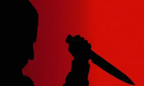 മദ്യപാനത്തിനിടെ തര്‍ക്കം; പത്തനംതിട്ട കലഞ്ഞൂരില്‍ യുവാവിനെ കുത്തിക്കൊന്നു: ഒളിവില്‍ പോയ പ്രതിക്കായി അന്വേഷണം