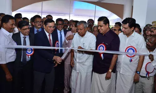 തലശേരി ജില്ലാ കോടതി കെട്ടിട സമുച്ചയം നാടിന് സമര്‍പ്പിച്ചു; കേസുകള്‍ അനന്തമായി നീളുന്നത് ജനങ്ങള്‍ക്ക് ജുഡീഷ്യറിയിലുള്ള വിശ്വാസം നഷ്ടപ്പെടുമെന്ന് മുഖ്യമന്ത്രി