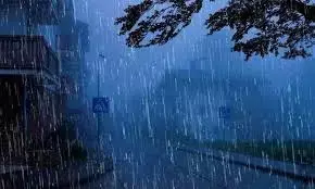 24 മണിക്കൂറില്‍ 64.5 മില്ലിമീറ്റര്‍ മുതല്‍ 115.5 മില്ലിമീറ്റര്‍ വരെ ഒറ്റപ്പെട്ട ശക്തമായ മഴയ്ക്ക് സാധ്യത; തിരുവനന്തപുരത്ത് വെള്ളിയാഴ്ച മഞ്ഞ അലര്‍ട്ട്