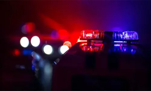 പ്രോഗസ് കാര്‍ഡില്‍ വ്യാജ ഒപ്പിട്ടു; ക്ലാസ് ടീച്ചറിനെ അറിയിച്ചതിന് വൈരാഗ്യം; പെണ്‍കുട്ടിയെ പീഡിപ്പിച്ച് കൊലപ്പെടുത്താന്‍ 100 രൂപയുടെ ക്വട്ടേഷന്‍ നല്‍കി ഏഴാം ക്ലാസുകാരന്‍