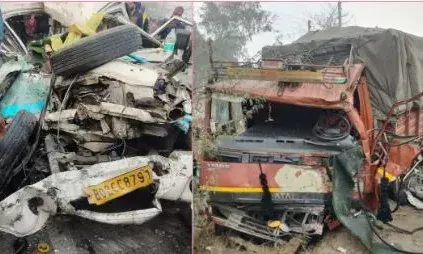 കനത്ത മൂടല്‍മഞ്ഞ് വില്ലനായി; ഡ്രൈവറുടെ കാഴ്ച മറഞ്ഞു; പഞ്ചാബിൽ പിക്കപ്പ് വാനും ലോറിയും തമ്മിൽ കൂട്ടിയിടിച്ച് വൻ അപകടം; ഒമ്പത് പേർക്ക് ദാരുണാന്ത്യം; നിരവധിപേര്‍ക്ക് പരിക്ക്