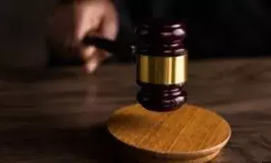 വെല്ലൂരിലെ കൂട്ടബലാത്സംഗ കേസ്; വനിതാ ഡോക്ടറെ ഓട്ടോയിൽ തട്ടിക്കൊണ്ടുപോയി പീഡിപ്പിച്ചത് അതിക്രൂരമായി; നാല് യുവാക്കൾക്ക് 20 വർഷം കഠിനതടവിന് വിധിച്ച് കോടതി