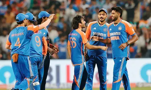 മൂന്നുവിക്കറ്റുമായി രവി ബിഷ്ണോയിയും കണ്‍ക്കഷന്‍ സബ് ഹര്‍ഷിത് റാണയും; പകരക്കാരനായെത്തി ടോപ്പ് സ്‌കോററായും കണ്‍ക്കഷന്‍ സബിന് വഴിയൊരുക്കിയും ശിവം ദുബെ; നാലാം ടി20യില്‍ ഇംഗ്ലണ്ടിനെ 15 റണ്‍സിന് തോല്‍പ്പിച്ച് ഇന്ത്യ; ജയത്തോടെ പരമ്പരയും സ്വന്തം