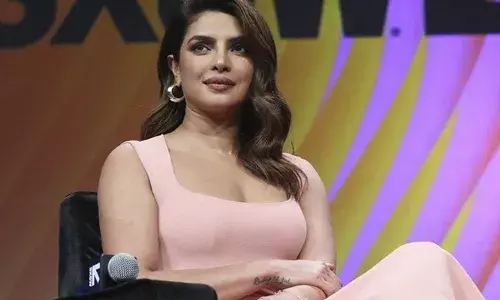 ആളുകള്‍ സിനിമ കാണാന്‍ വരുന്നത് ഇവളെ അടിവസ്ത്രം ധരിച്ച് കാണാനാണ്; എനിക്ക് അവളുടെ അടിവസ്ത്രം കാണണം; മുമ്പില്‍ ഇരിക്കുന്നവര്‍ക്ക് ഇവളുടെ അടിവസ്ത്രം കാണാന്‍ സാധിക്കണം; ദുരനുഭവം പങ്കുവെച്ച് പ്രിയങ്ക ചോപ്ര