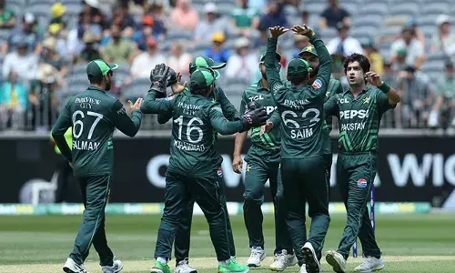 ചാമ്പ്യന്‍സ് ട്രോഫി; പാകിസ്ഥാന്‍ ടീമിനെ പ്രഖ്യാപിച്ചു; ഫഖര്‍ സമാന്‍ ടീമില്‍ തിരിച്ചെത്തി; മുഹമ്മദ് റിസ്വാന്‍ ടീമിനെ നയിക്കും