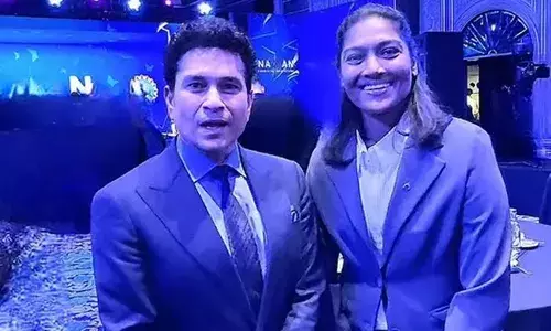 ക്രിക്കറ്റ് കണ്ടു തുടങ്ങിയത് താങ്കള്‍ കാരണമാണ്; ക്രിക്കറ്റ് കളിച്ചു തുടങ്ങിയതും താങ്കളെ കണ്ടാണ്; പറയാന്‍ വാക്കുകളില്ല; സച്ചിനൊപ്പമുള്ള ചിത്രം പങ്കുവെച്ച് സജന സജീവന്‍