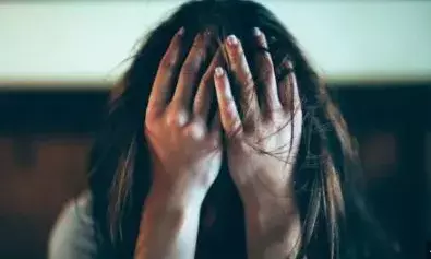 എട്ടാം ക്ലാസുകാരിയെ അധ്യാപകർ ചേർന്ന് ക്രൂരമായി പീഡിപ്പിച്ചു; മൂന്ന് അധ്യാപകർ അറസ്റ്റിൽ; പോക്സോ അടക്കമുള്ള വകുപ്പുകൾ ചുമത്തി; ഞെട്ടിപ്പിക്കുന്ന സംഭവം കൃഷ്ണഗിരിയിൽ