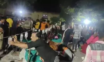 ഗ്രാമത്തിലെ മേളയിൽ വന്നവർ പായസം കുടിച്ചു; പിന്നാലെ ഭക്ഷ്യ വിഷബാധയേറ്റെന്ന് സംശയം; 50ലേറെ പേരെ ആശുപത്രിയിൽ; ആരോഗ്യ നില തൃപ്തികരമെന്ന് ഡോക്ടർമാർ; പോലീസ് വിശദികരണം ഇങ്ങനെ!