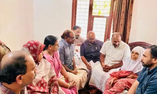 സക്കരിയയുടെ അന്യായ തടങ്കല്‍:കേരള കര്‍ണാടക സര്‍ക്കാറുകള്‍ ഇടപെടുക - കെവി സഫീര്‍ഷ