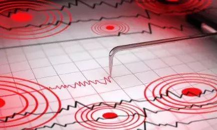 വെള്ളരിക്കുണ്ട് ഭാഗത്ത് ഭൂചലനം; അസാധാരണ ശബ്ദം കേട്ട് ഞെട്ടി ഉണർന്ന് സമീപവാസികൾ; പരിഭ്രാന്തിയിൽ നാട്ടുകാർ; വീടുകളിലെ കട്ടിൽ ഉൾപ്പടെ കുലുങ്ങി; ആശങ്ക വേണ്ടെന്ന് അധികൃതർ