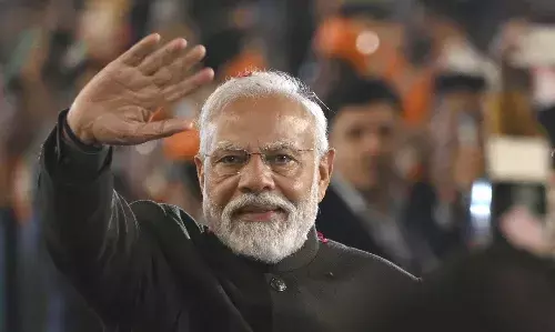 വികസനവും സദ്ഭരണവും വിജയിച്ചു, ചരിത്രജയത്തിന് ഡല്‍ഹിക്ക് സല്യൂട്ടെന്ന് നരേന്ദ്ര മോദി; അഴിമതിയുടെ ചില്ലുകൊട്ടാരം തകര്‍ന്നുവീണെന്ന് അമിത് ഷായും