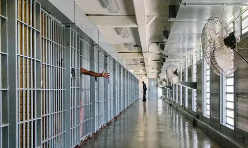 കൊക്കെയ്‌നും മദ്യവും ഉപയോഗിച്ച ശേഷം അമിത വേഗതയില്‍ വാഹനം ഓടിച്ചു; ടെന്നീസ് കളിക്കാരായ രണ്ട് കൗമാരക്കാരെ കൊലപ്പടുത്തി: ഇന്ത്യക്കാരന് 25 വര്‍ഷം തടവ് വിധിച്ച് യുഎസ് കോടതി